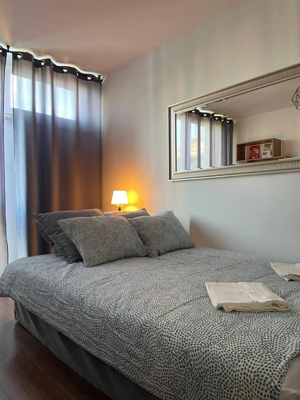 Halby Rooms Grzybowska 5 Varsavia Esterno foto